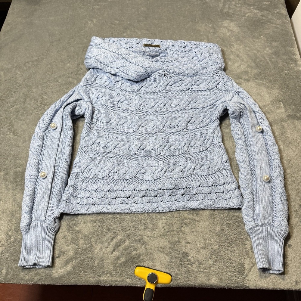 HELLESSY‎ Blue Chunky Cable Knit Off-Shoulder Sweater Pearl Sleeve Detail Size S